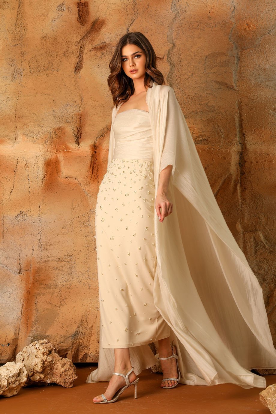 TALIN KAFTAN